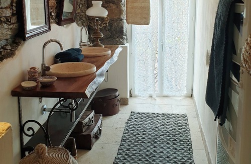 Guiselle House | Haven Of Peace In The Heart Of The Corsican Mountain.