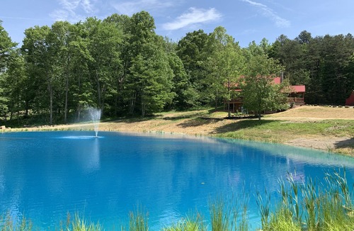 Laurelville House | Hawking Pond Cabin - Located in Hocking Hills, Ohio.