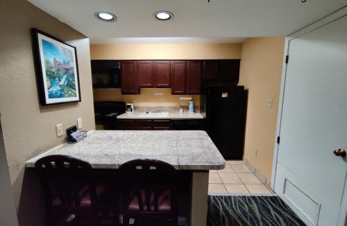 Dayton Hotel | Hawthorn Extended Stay by Wyndham Dayton