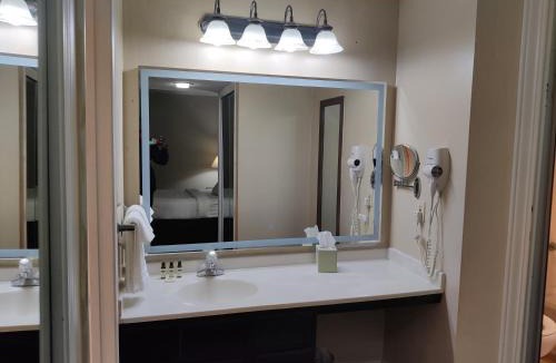 Dayton Hotel | Hawthorn Extended Stay by Wyndham Dayton