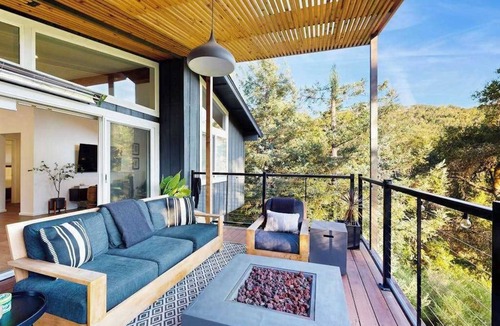 Healdsburg House | Healdsburg 2BR riverfront home with private dock & river views