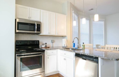 Hamilton Apartment | HeartofHamilton Family Stay-Ham,Spooky Nook,Miami