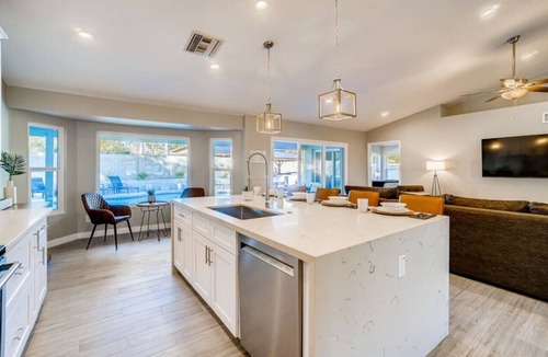 La Paz At Desert Springs House | Heated Pool, Hot Tub, Mini-Golf, Gazebo with Bar & Grill