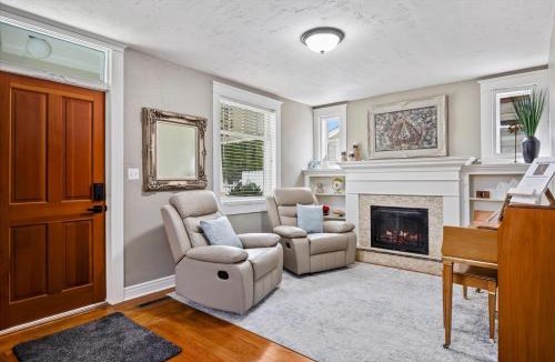 Burley House | Heritage Home on Miller