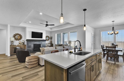 Nampa House | Heron House Near Lake and Golf