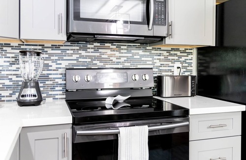 El Mirage House | Hidden Paradise - El Mirage 15 minutes to Cardinal Stadium and city attractions!