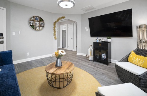 Willoughby Spit Apartment | HideAway at the Bay