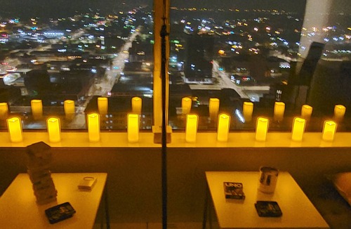 Downtown Toledo House | High-Rise Loft with Amazing City View