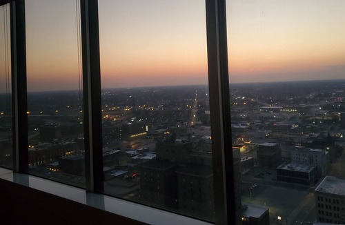 Downtown Toledo House | High-Rise Loft with Amazing City View