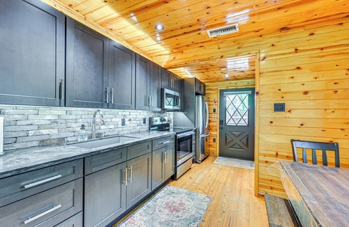 Christopher Creek Cabin | Hike & Snow Play! Creekside Cabin in Payson