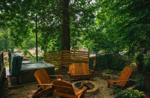 Martinsville Cabin | Hilltop Cabin, Lake, Hot tub