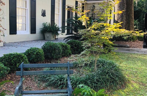 Walterboro House | Historic 3-bedroom house walking distance to downtown Walterboro with WiFi, AC