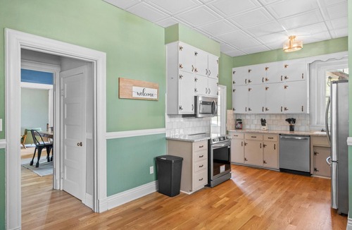 Elizabethtown House | Historic 5-bedroom house in downtown Etown