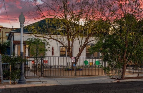 Iron Horse Historic District House | Historic Duplex, Near 4th and Congress, 1 BR 1 BA