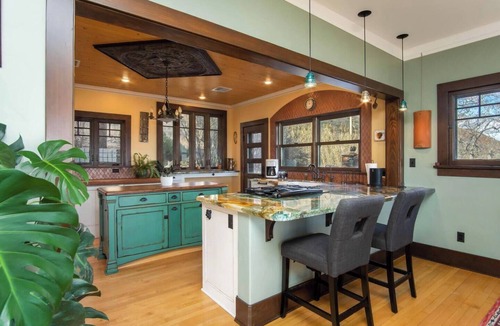 Jerome House | Historic Little Daisy Villa Sleeps 4 Sedona Views