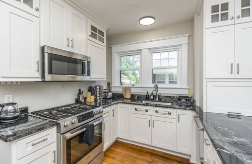 Lexington House | Historic, spacious home in Chevy Chase, perfect for big families! By downtown&UK