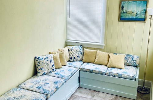 Northeast Virginia Beach House | House ∙ 4 bedrooms ∙ 10 guests