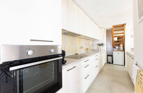 Belgodere Villa | Holiday Home 'In Chiusella Piscine De Rêve' with Sea View, Wi-Fi and Air Conditioning