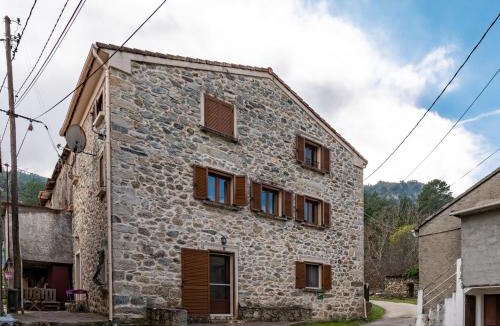 Ghisoni House | Holiday Home Migone de Sampolo by Interhome
