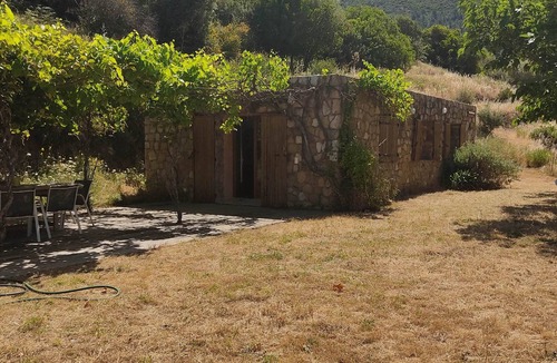 Manso House | Holiday house: swimming pool, river, mountains, sea 20 minutes away.