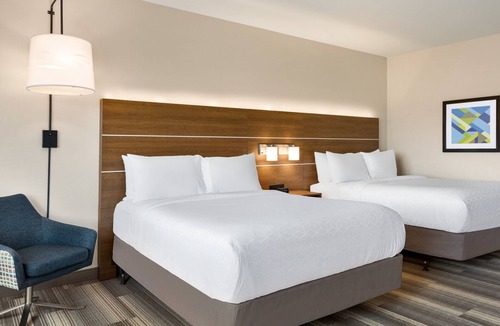 Ukiah Hotel | Holiday Inn Express and Suites Ukiah by IHG