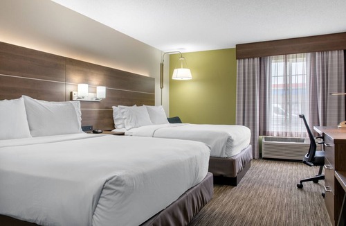 Harrison Hotel | Holiday Inn Express Hotel & Suites Harrison by IHG