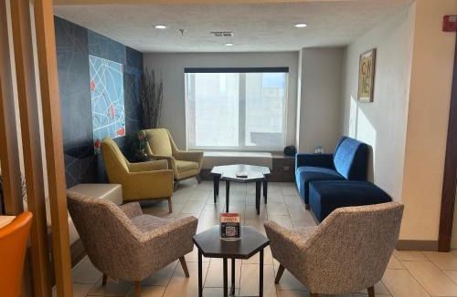 Grants Hotel | Holiday Inn Express Hotels Grants - Milan by IHG