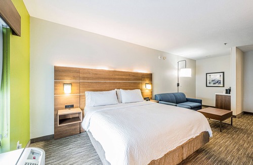 Franklin Hotel | Holiday Inn Express & Suites Franklin KY by IHG