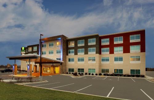 Mount Sterling Hotel | Holiday Inn Express & Suites Mt Sterling North by IHG
