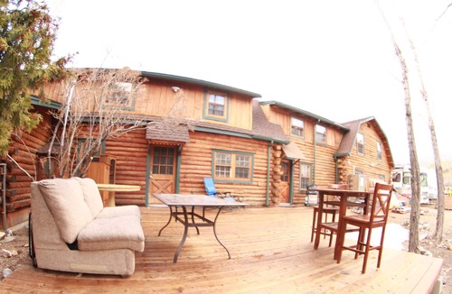 Wrightwood House | Holistic Health Day Spa and Lodging. Pampering in the Big Pines of Wrightwood,CA