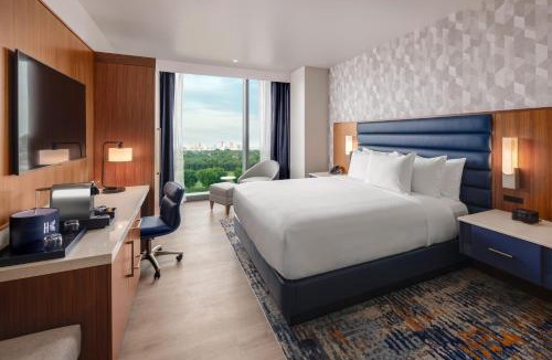 Hilltop Hotel | Hollywood Casino & Hotel Columbus