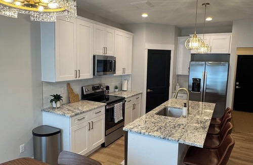 Sugar City House | "Home away from Home." Custom, 3-bedroom, 2 bath home.