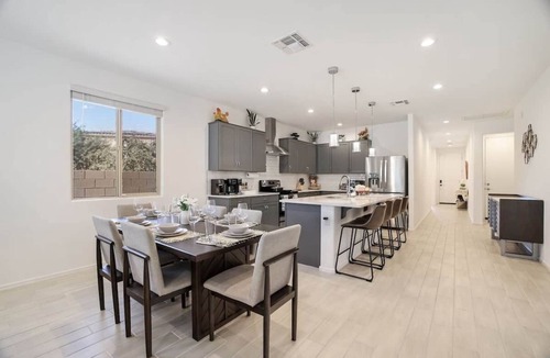 Casa Grande House | Home movie theater+Full kitchen