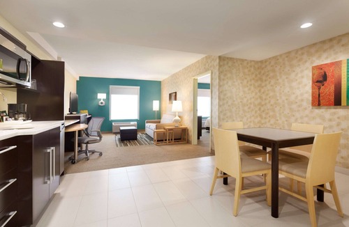 Biggs Field Hotel | Home2 Suites by Hilton El Paso Airport, TX