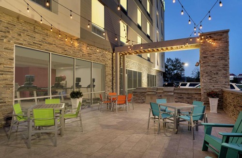 Norfolk Hotel | Home2 Suites By Hilton Norfolk Airport