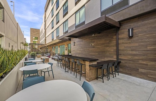 Downtown Riverside Hotel | Home2 Suites by Hilton Riverside Downtown Convention Center