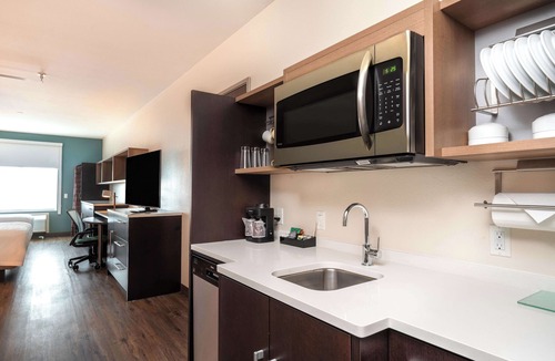Lake Havasu City Hotel | Home2 Suites Lake Havasu City, Az
