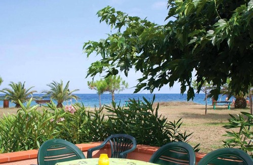 Poggio-Mezzana House | Homerez - 100 m away from the beach! Amazing house for 4 ppl. at Poggio-Mezzana