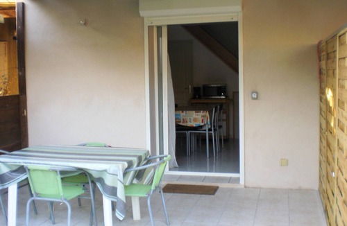 Poggio-Mezzana House | Homerez - 100 m away from the beach! Nice house for 5 ppl. at Poggio-Mezzana