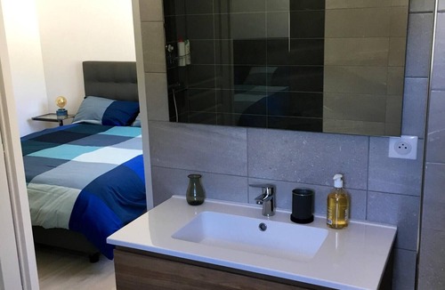 Ville-di-Pietrabugno Apartment | Homerez - Appartement 2 km away from the beach for 4 ppl. with terrace at Bastia