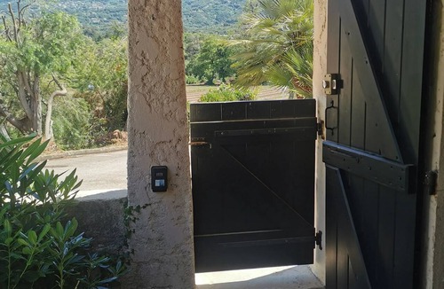 Calcatoggio House | Homerez - House in Calcatoggio.