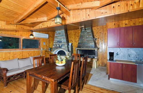 Kropia Villa | Homerez - Luxury Villa in Kitsi with Private Pool
