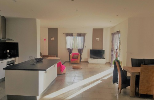 Farinole Villa | Homerez - Spacious Villa in Farinole with Private Pool