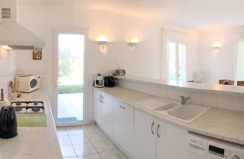 Solaro Villa | Homerez - Villa in Solaro