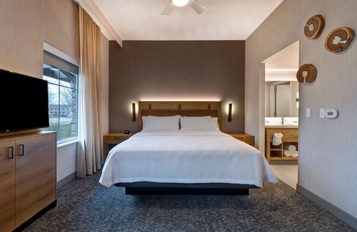 Eagle Hotel | Homewood Suites by Hilton Eagle Boise, ID