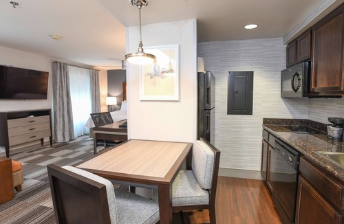 Florence Hotel | Homewood Suites Cincinnati Airport
