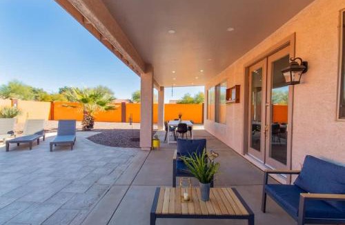 Casa Grande House | Hot Tub Heated Pool Loving Home Villa