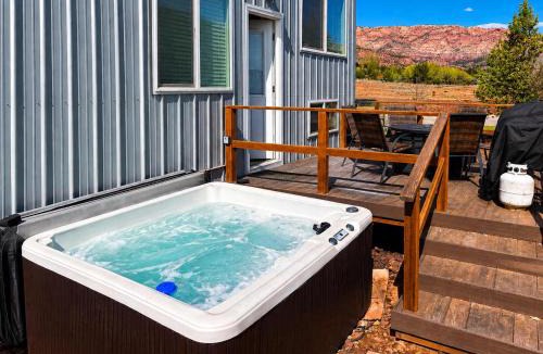 Apple Valley House | Hot Tub Under Desert Sky, Zion Tiny Home Getaway