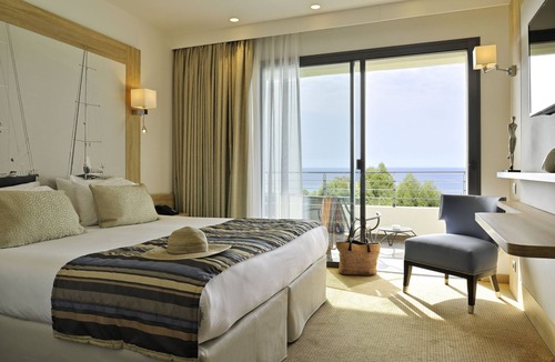 L'Ile-Rousse Hotel | Hotel Davia