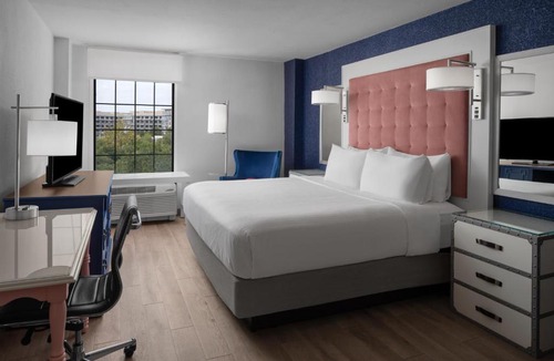 Charleston Hotel | Hotel Indigo Mount Pleasant by IHG